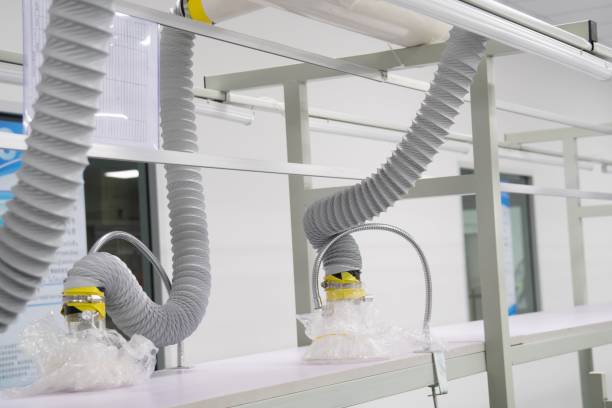 WYCIĄG OPARÓW CHEMICZNYCH